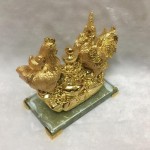 g012 1 150x150 Gia đình gà trên nguyên bảo G012A