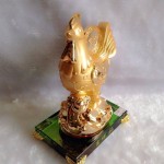 g067 150x150 Gà vàng trên đế thủy tinh G067A