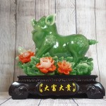 ln004 nu hoang heo xanh mau don 2 150x150 Heo xanh ngọc bên mẫu đơn LN004