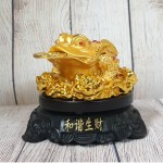 ln102 coc vang lung diem ngoc 1 150x150 Thiềm thừ vàng lưng điểm hồng ngọc trên bụi sen LN102