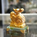 tm030 chuot vang bap vang 1 150x150 Chuột ôm bắp vàng đế thủy tinh TM030