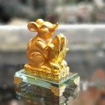 tm030 chuot vang bap vang 2 150x150 Chuột ôm bắp vàng đế thủy tinh TM030